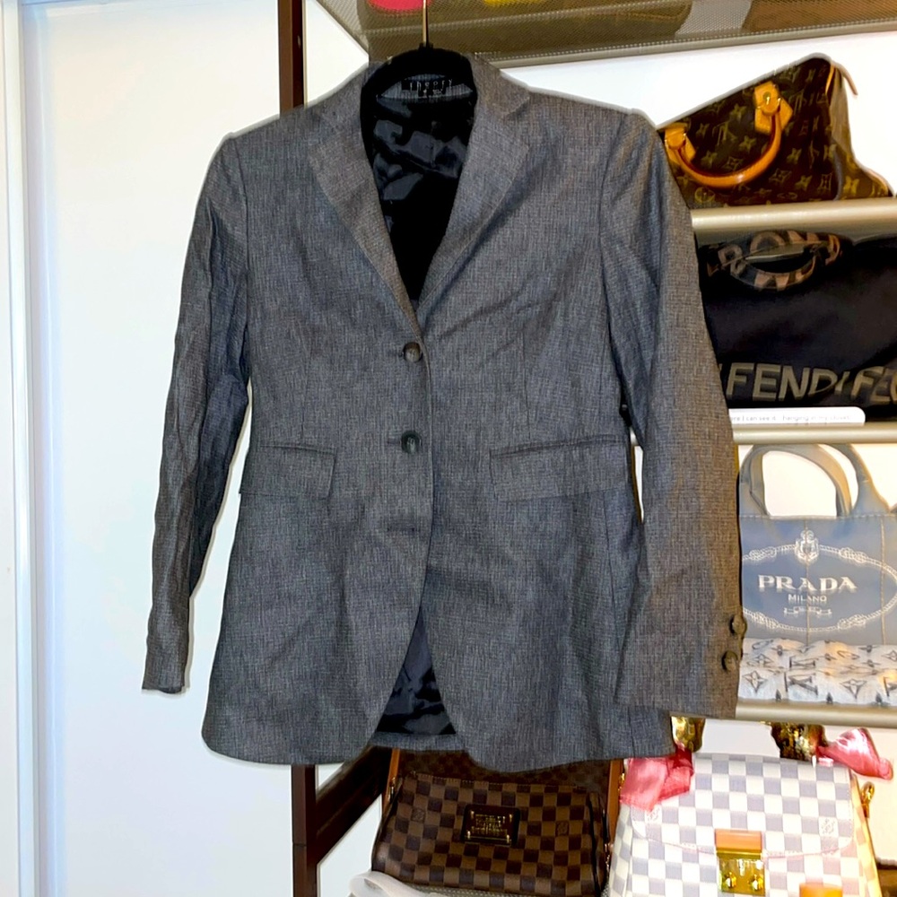 SALE!🎉Perfect Theory Gray Blazer